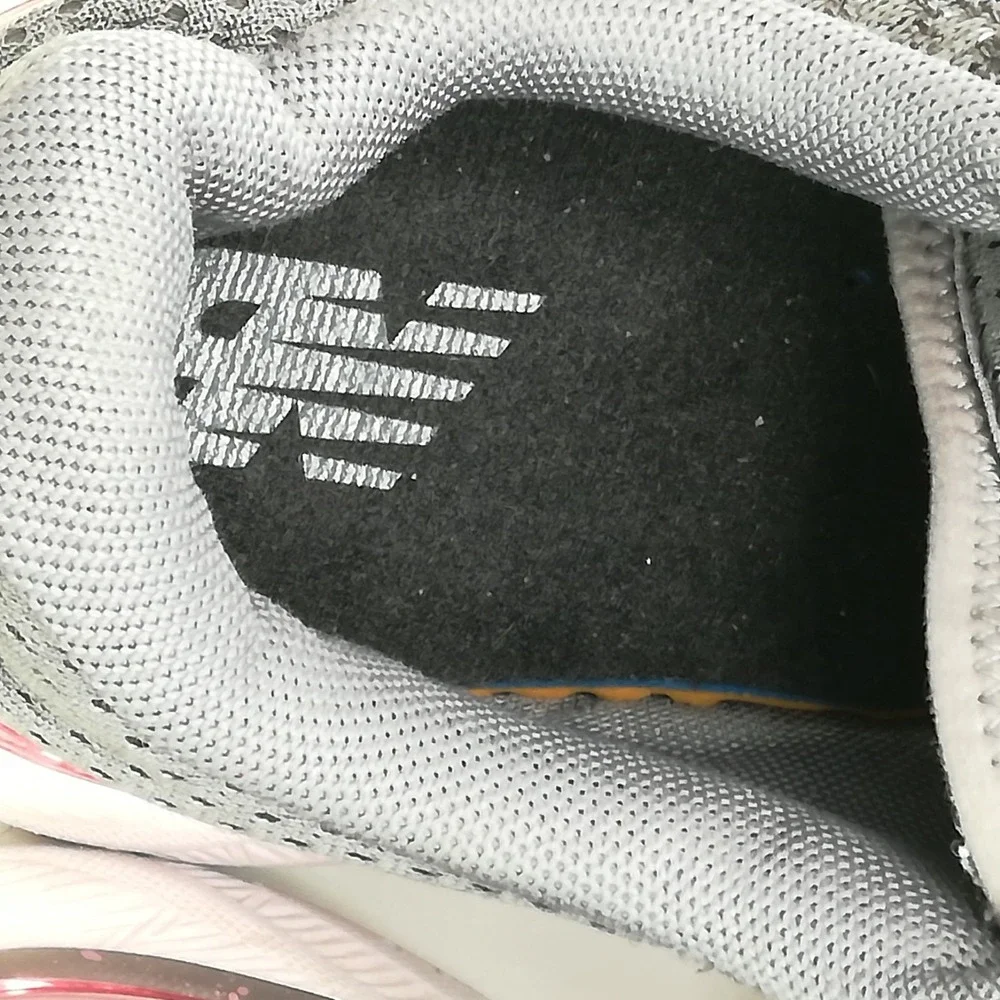 Under Armour‎ Shoes Womens Sneaker Charge Escape 2 Chrome Running Gray Pink 7.5